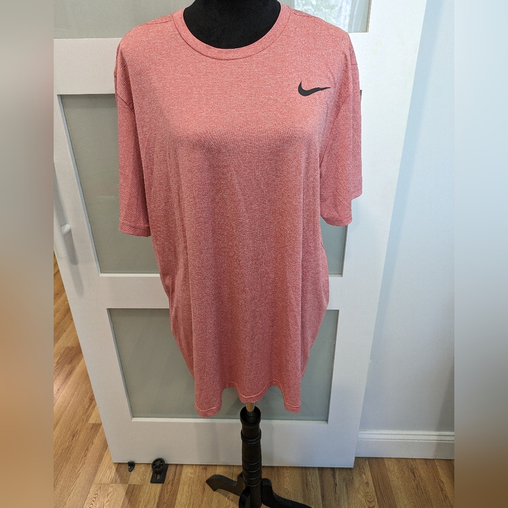 Men's Size XL T-shirt Short Sleeve New